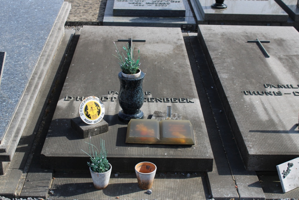 Belgian Graves Veterans Autre-Eglise #5