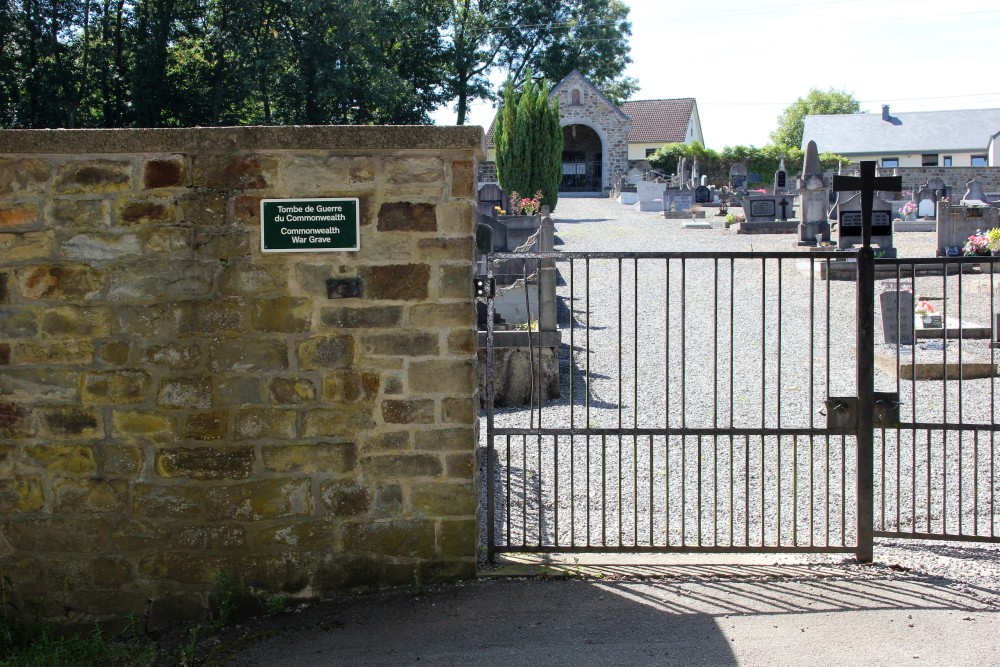 Commonwealth War Grave Nassogne #1