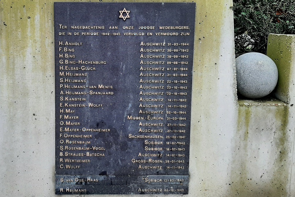 Oorlogsmonument Gevleugelde Vrijheid Oisterwijk #4