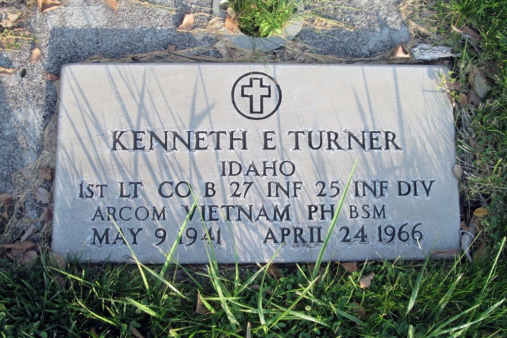 American War Grave Bruneau Cemetery