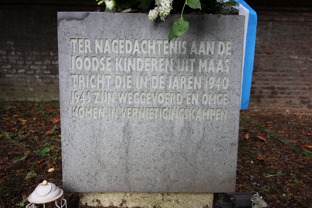 Monument Joodse Kinderen Algemene Begraafplaats Maastricht #2