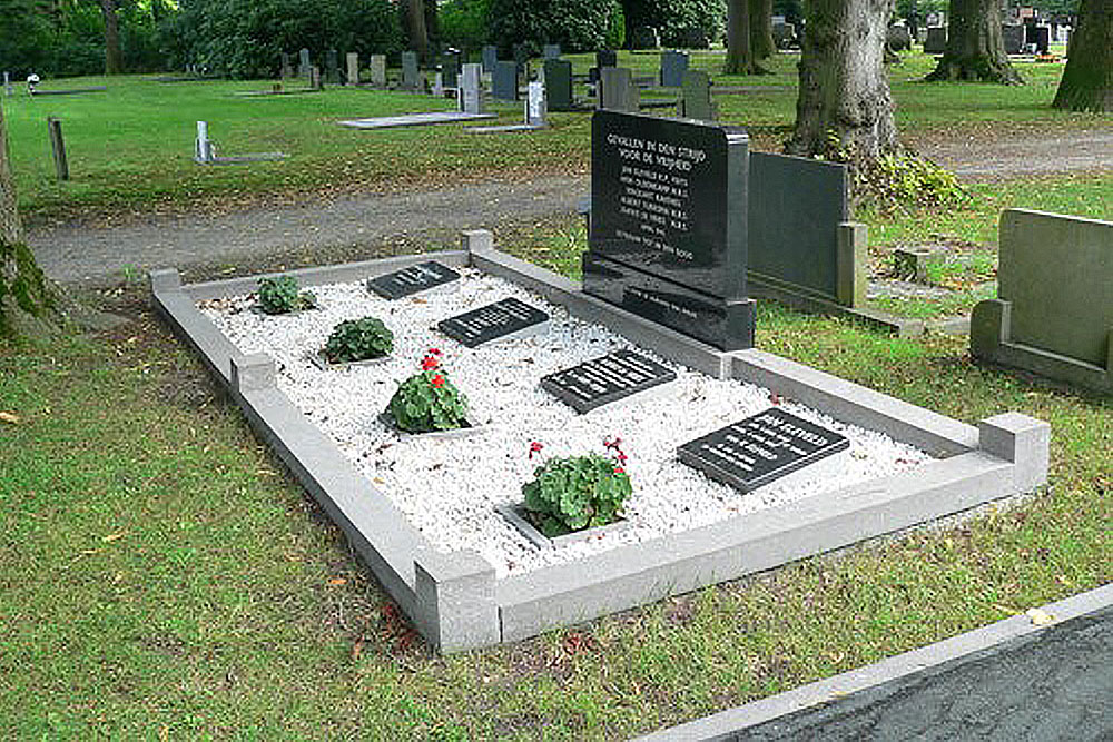 Dutch War Graves Smilde #1