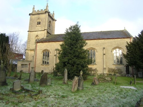 Oorlogsgraven van het Gemenebest Holy Trinity Churchyard