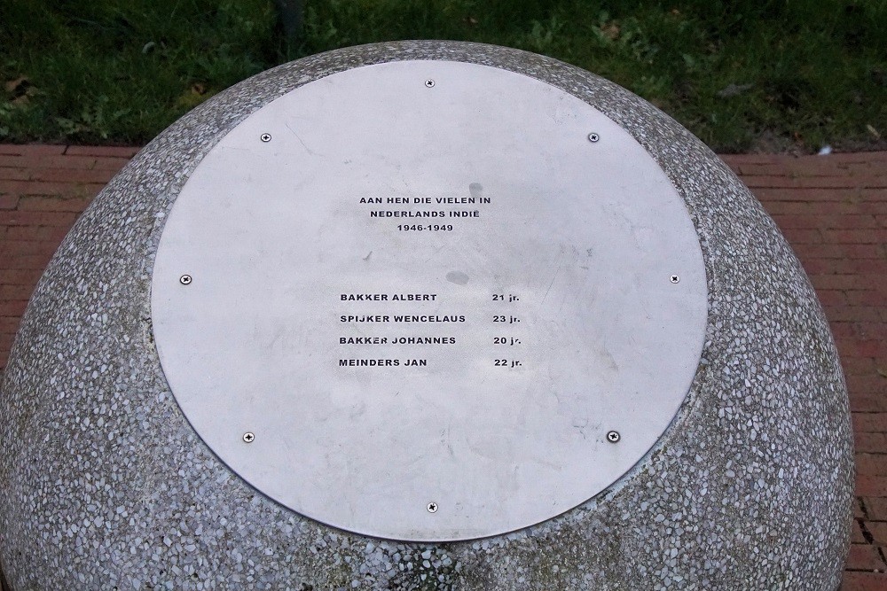 War Memorial Veendam #5