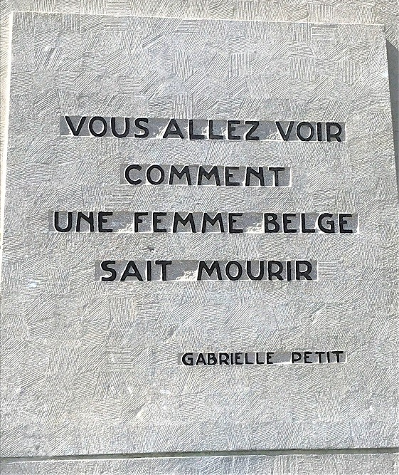 Monument Gabrielle Petit Doornik #3