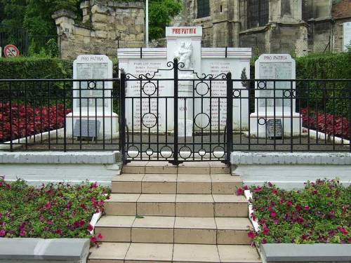 War Memorial Goussainville