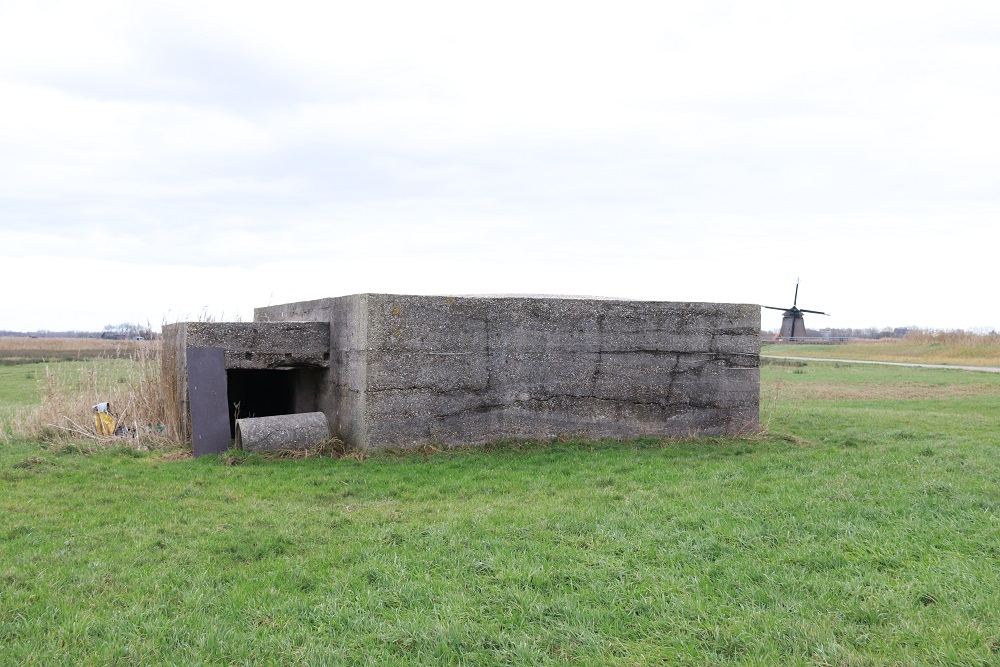 Flugfeld Bergen - FA Unterstand #2