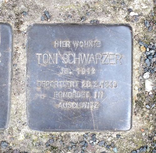 Stumbling Stones Singerstraße 1 #2