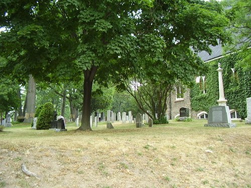 Oorlogsgraven van het Gemenebest St. Peter's Cemetery #1