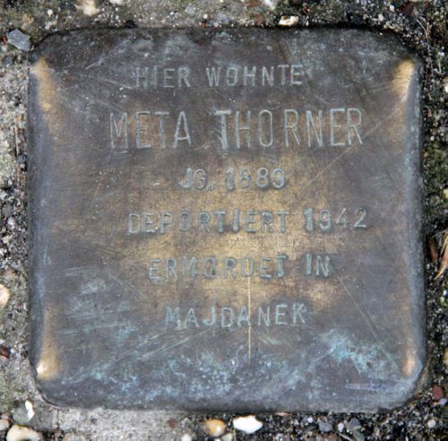 Stolpersteine Wallstrae 74 #2