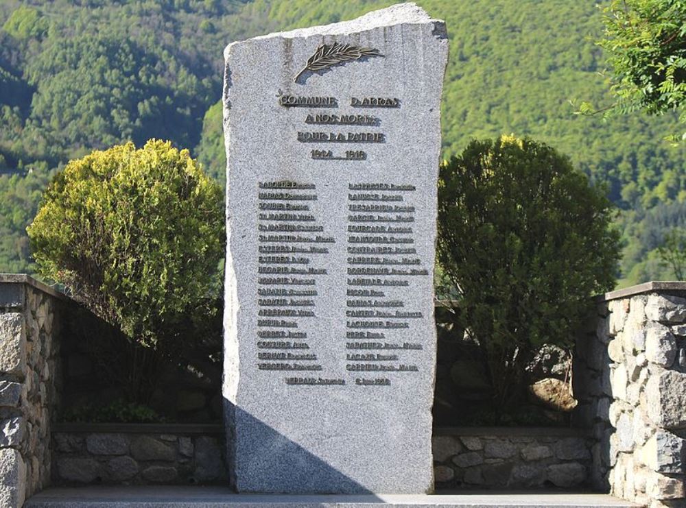 Oorlogsmonument Arras-en-Lavedan