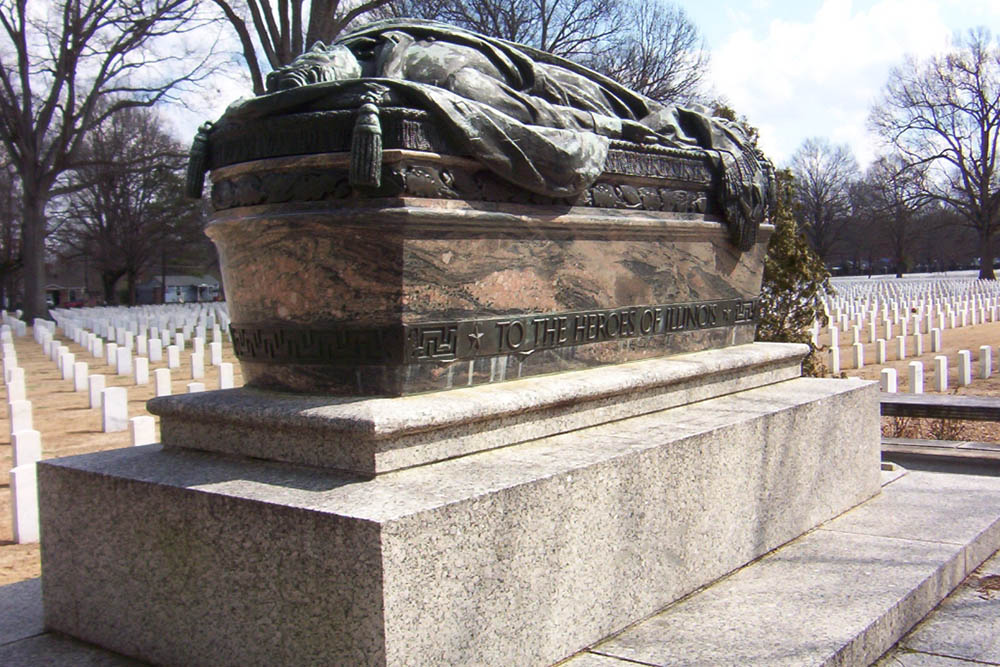 Heroes of Illinois Monument #1