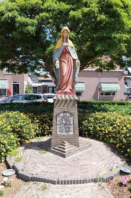 War Memorial Volendam #2