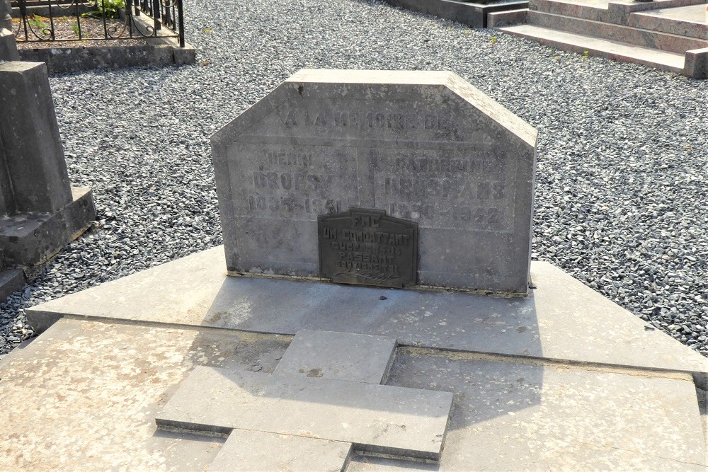 Belgian Graves Veterans Lacuisine #3