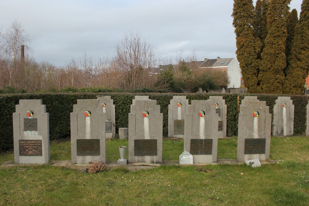 Belgian Graves Veterans Grivegne Bois-de-Breux Cemetery