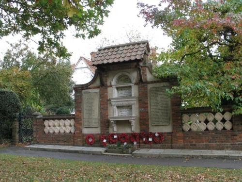 Oorlogsmonument Little Gaddesden #1