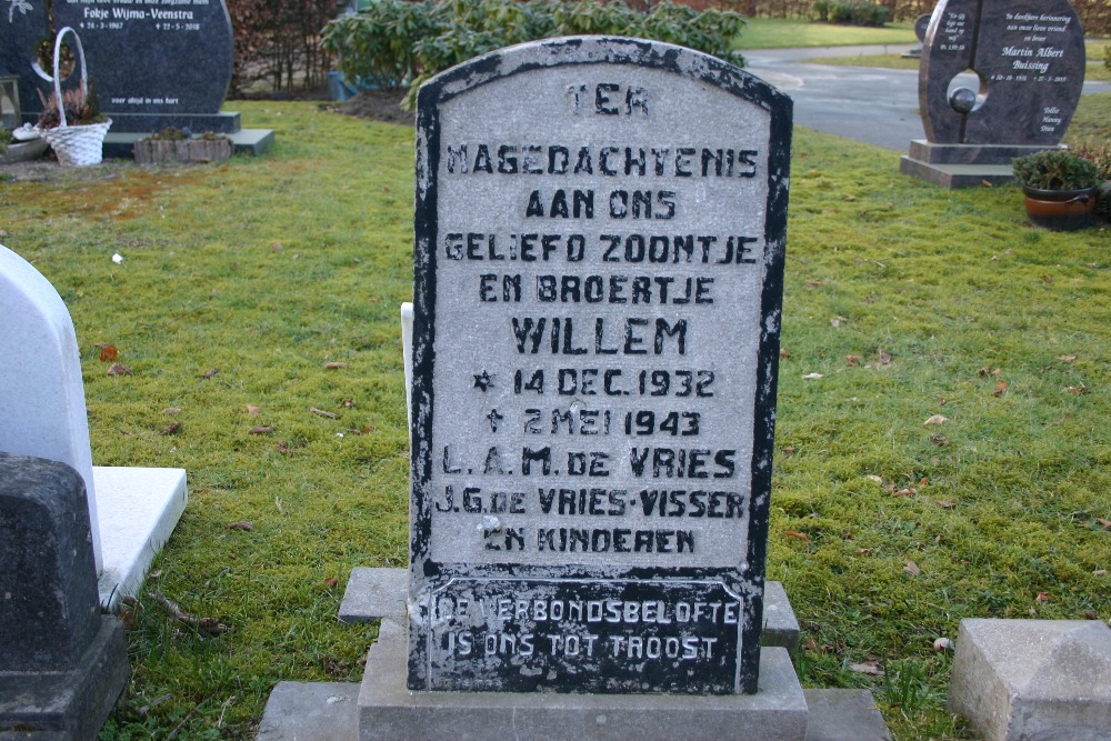 War Grave N.H. Cemetery #1