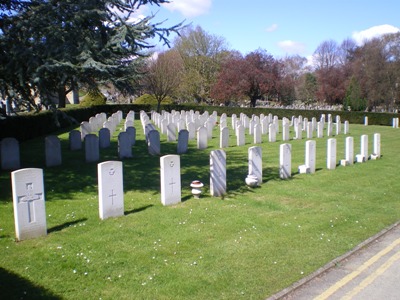 Commonwealth War Graves Durrington Cemetery #1