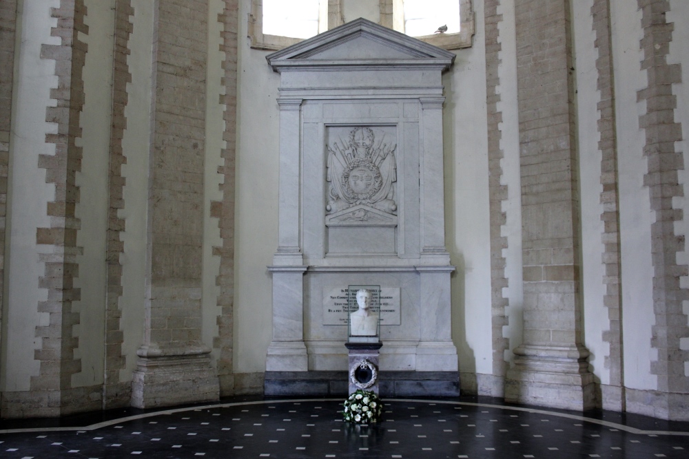 Memorials glise Saint-Joseph Waterloo #1