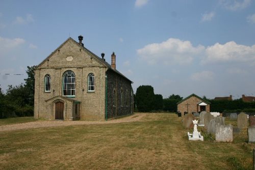 Oorlogsgraf van het Gemenebest Beck Row Methodist Churchyard #1