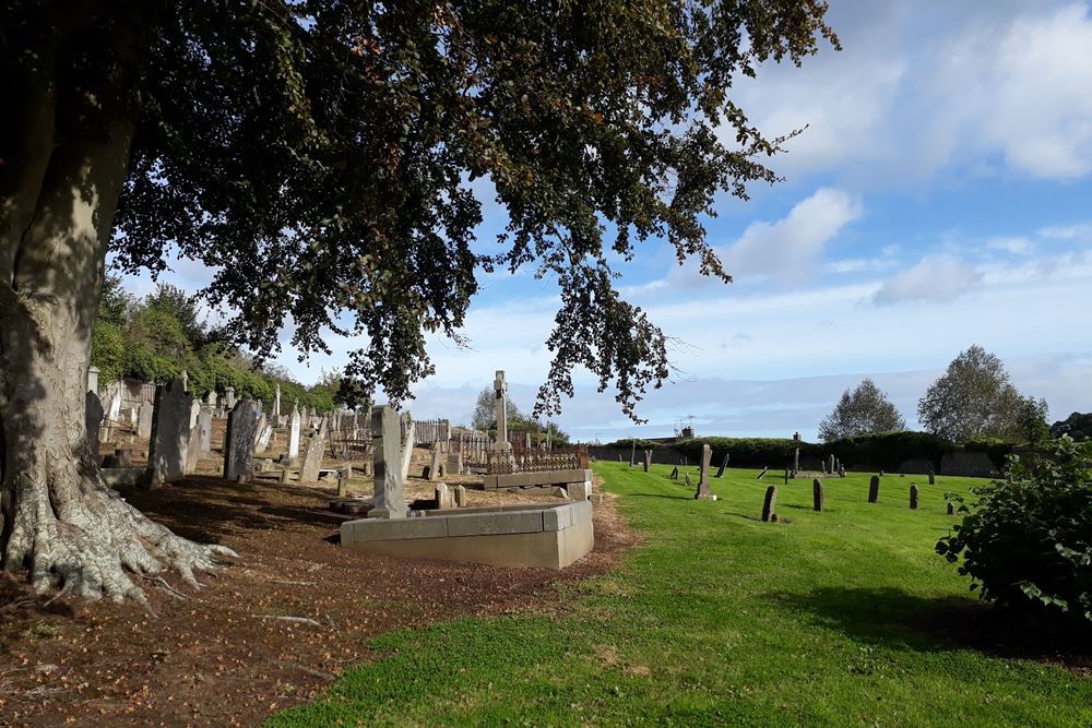 Commonwealth War Graves St. Patrick's Roman Catholic Cemetery