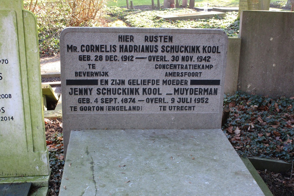 Nederlandse Oorlogsgraven Begraafplaats Soestbergen