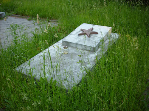 Sovjet Oorlogsbegraafplaats Biala Podlaska #3