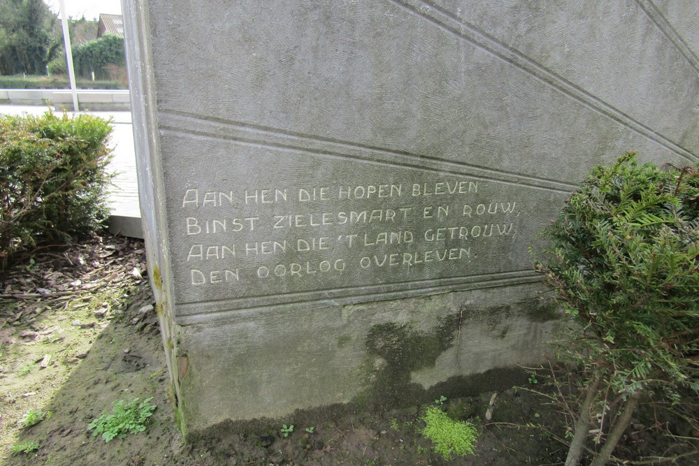 War Memorial Deinze #2