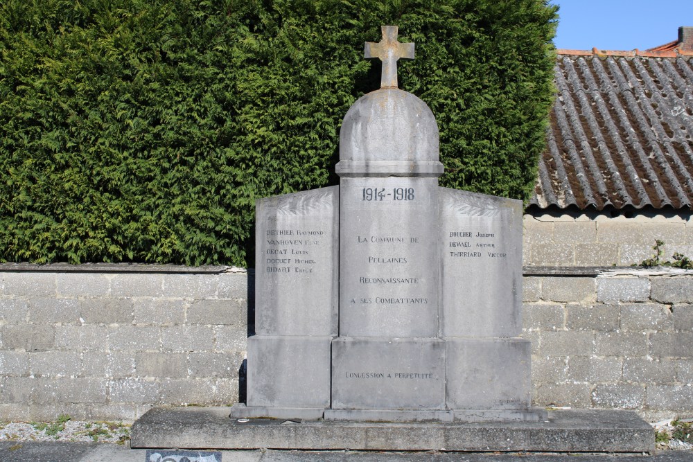 Oorlogsmonument Begraafplaats Pellaines #1