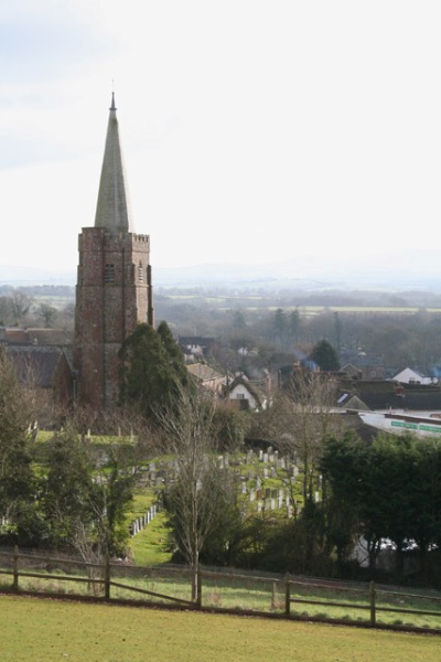 Commonwealth War Graves St. John the Baptist Churchyard