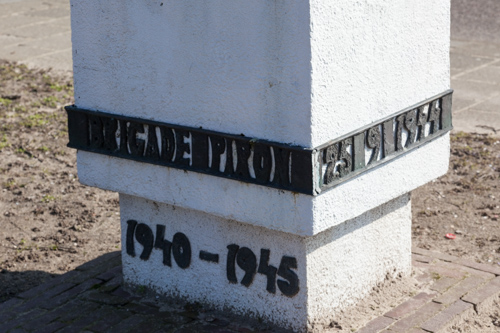 Oorlogsmonument Hunsel #3