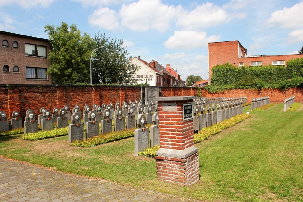 Belgian War Graves Municipal Cemetery Turnhout #1