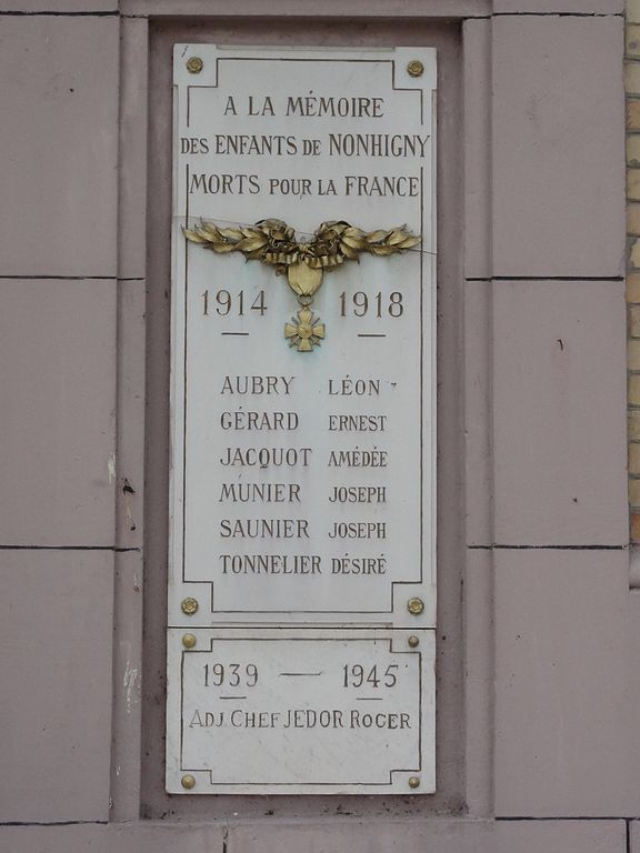 War Memorial Nonhigny #1
