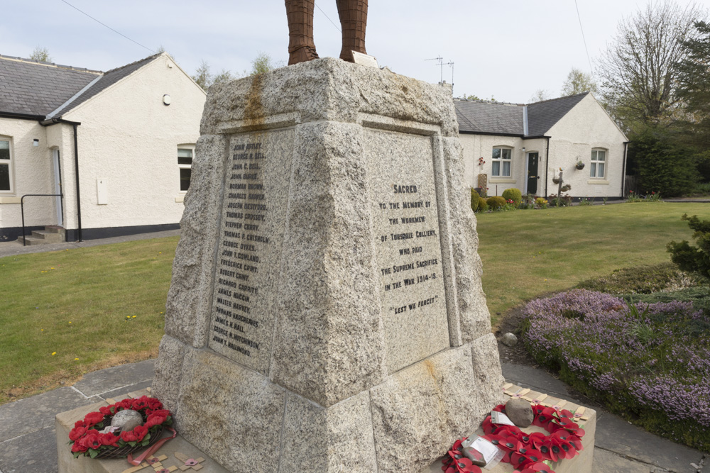 Oorlogsmonument Tursdale #2