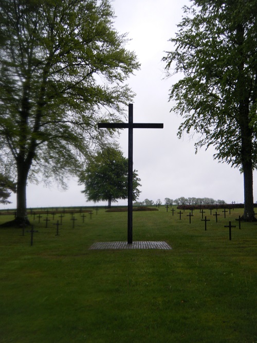 Duitse Oorlogsbegraafplaats Servon-Melzicourt #4