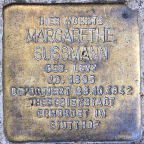 Stolpersteine Mommsenstrae 22 #1