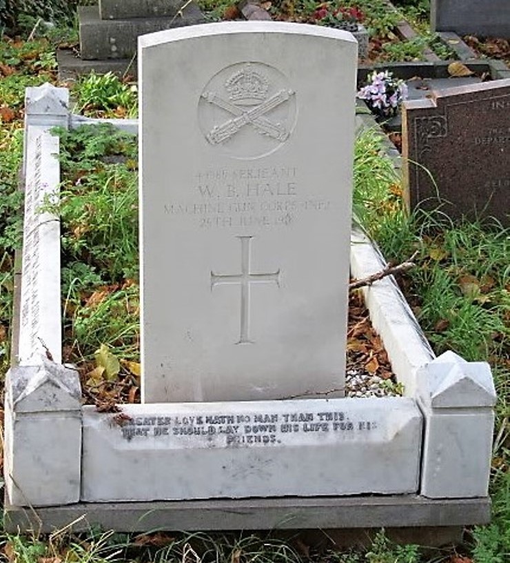 Commonwealth War Graves Holy Trinity Churchyard #1