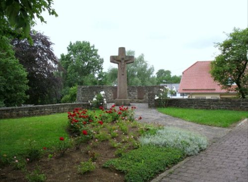 Oorlogsmonument Picklieem #2