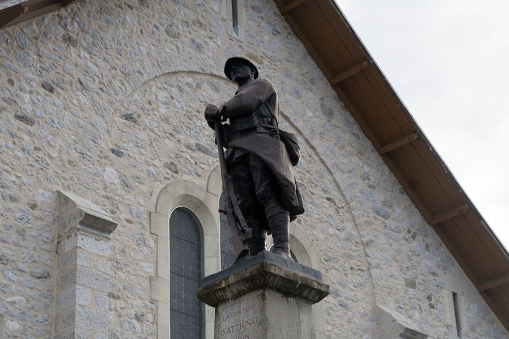 Oorlogsmonument Attignat-Oncin #1