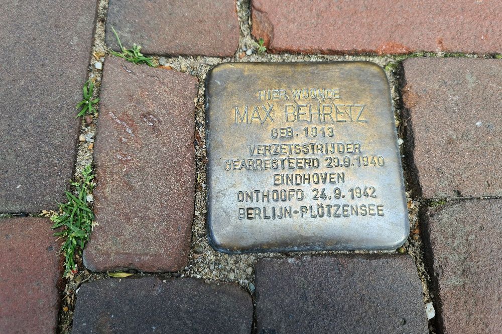 Stolpersteine Godsweerdersingel 48