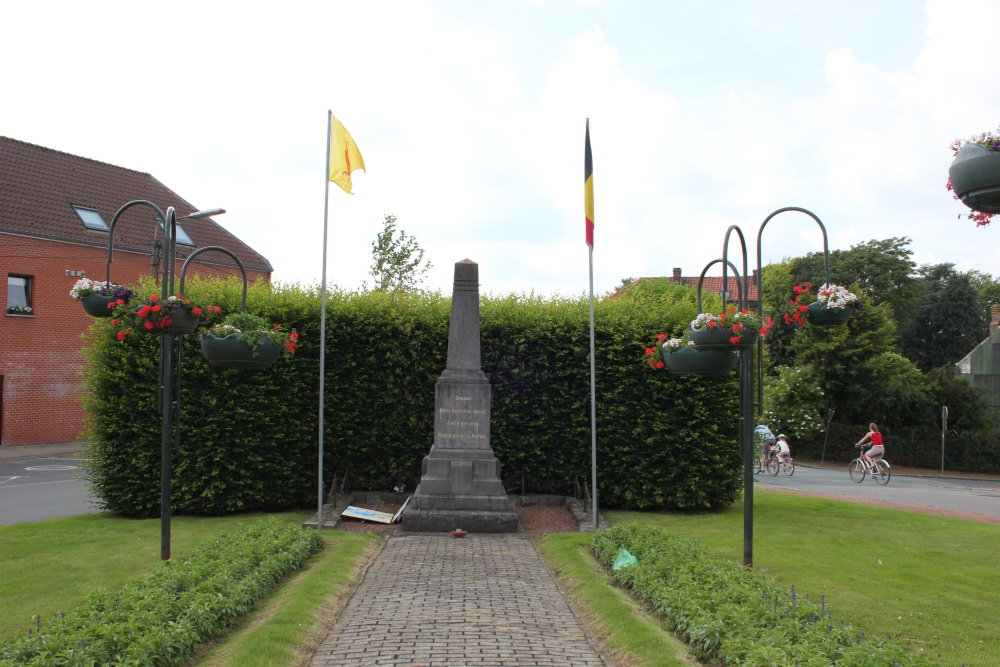 War Memorial Ophain-Bois-Seigneur-Isaac #1