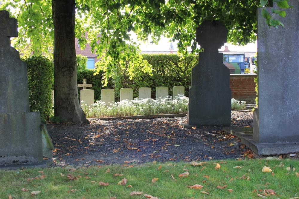 Commonwealth War Graves Bissegem #2