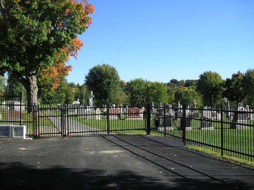 Commonwealth War Grave Ste. Anne de Danville Cemetery