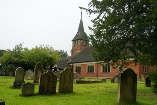 Oorlogsgraven van het Gemenebest St. Mary Churchyard