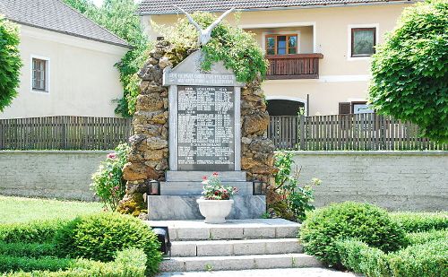 War Memorial Schiltern #1