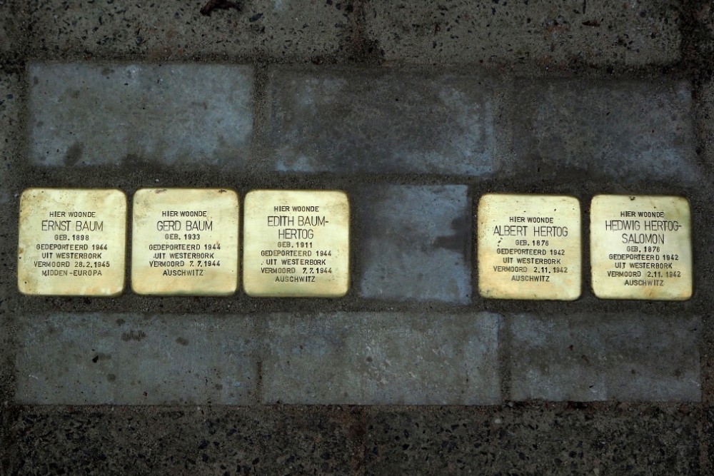 Stolpersteine Sluisstraat 15