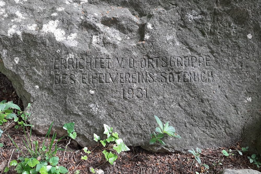 War Memorial Sötenich #4