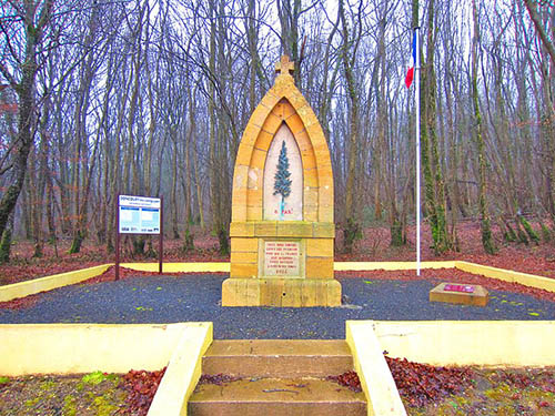 Massagraf Franse Soldaten Bois de Tappe #1