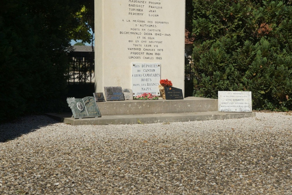 Monument Gedeporteerden 1943 Authumes #3