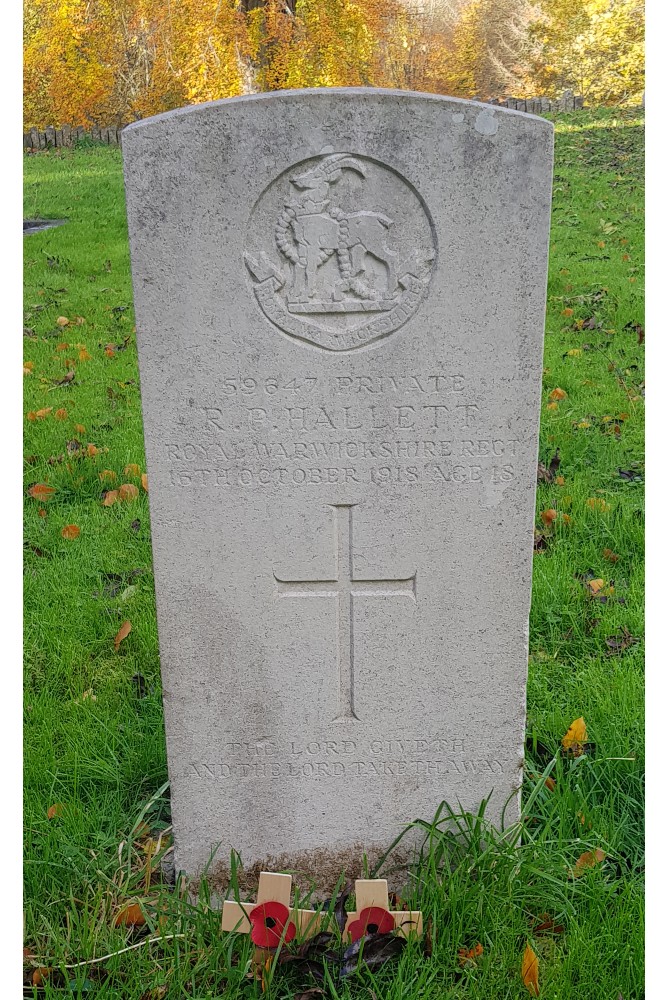 Commonwealth War Graves St. Mary Churchyard #3